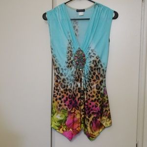 Embellished, sleeveless tee